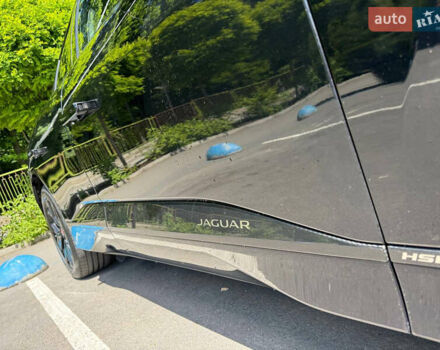 Черный Ягуар I-Pace, объемом двигателя 0 л и пробегом 77 тыс. км за 32000 $, фото 2 на Automoto.ua