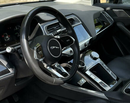 Черный Ягуар I-Pace, объемом двигателя 0 л и пробегом 128 тыс. км за 21550 $, фото 11 на Automoto.ua