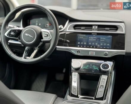 Черный Ягуар I-Pace, объемом двигателя 0 л и пробегом 95 тыс. км за 21500 $, фото 4 на Automoto.ua