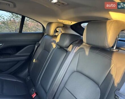 Чорний Ягуар I-Pace, об'ємом двигуна 0 л та пробігом 126 тис. км за 25500 $, фото 9 на Automoto.ua