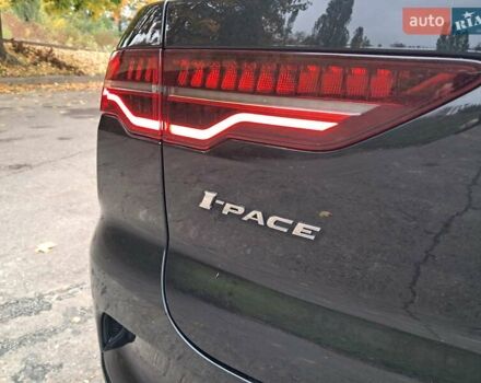 Черный Ягуар I-Pace, объемом двигателя 0 л и пробегом 180 тыс. км за 22500 $, фото 32 на Automoto.ua