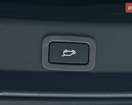 Черный Ягуар I-Pace, объемом двигателя 0 л и пробегом 36 тыс. км за 31999 $, фото 36 на Automoto.ua