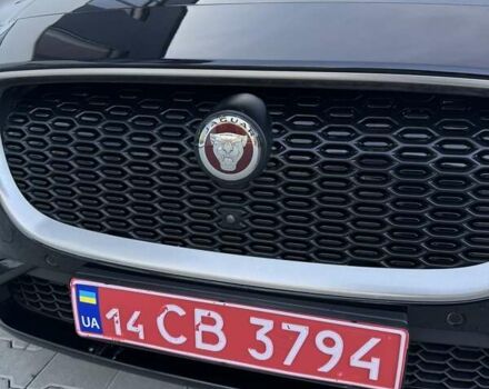 Черный Ягуар I-Pace, объемом двигателя 0 л и пробегом 128 тыс. км за 22900 $, фото 3 на Automoto.ua
