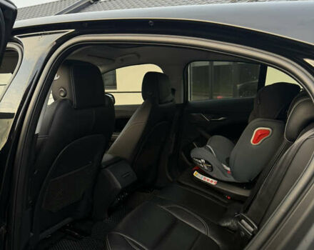 Черный Ягуар I-Pace, объемом двигателя 0 л и пробегом 115 тыс. км за 26800 $, фото 40 на Automoto.ua