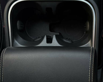 Черный Ягуар I-Pace, объемом двигателя 0 л и пробегом 115 тыс. км за 26800 $, фото 15 на Automoto.ua