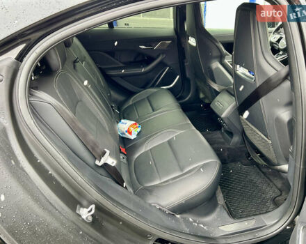 Черный Ягуар I-Pace, объемом двигателя 0 л и пробегом 116 тыс. км за 23990 $, фото 31 на Automoto.ua