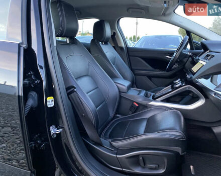 Черный Ягуар I-Pace, объемом двигателя 0 л и пробегом 120 тыс. км за 25900 $, фото 136 на Automoto.ua