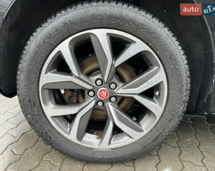 Черный Ягуар I-Pace, объемом двигателя 0 л и пробегом 116 тыс. км за 23990 $, фото 14 на Automoto.ua