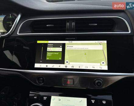 Черный Ягуар I-Pace, объемом двигателя 0 л и пробегом 115 тыс. км за 26800 $, фото 14 на Automoto.ua