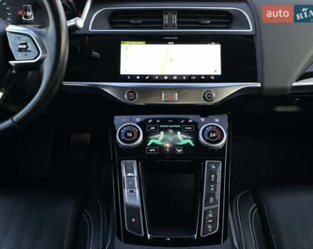 Черный Ягуар I-Pace, объемом двигателя 0 л и пробегом 120 тыс. км за 25900 $, фото 69 на Automoto.ua