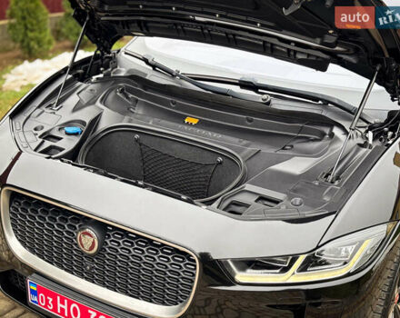Черный Ягуар I-Pace, объемом двигателя 0 л и пробегом 138 тыс. км за 24500 $, фото 86 на Automoto.ua