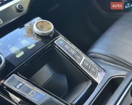 Черный Ягуар I-Pace, объемом двигателя 0 л и пробегом 80 тыс. км за 22750 $, фото 43 на Automoto.ua