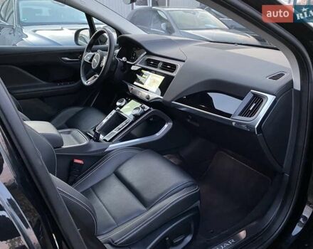 Черный Ягуар I-Pace, объемом двигателя 0 л и пробегом 90 тыс. км за 26900 $, фото 85 на Automoto.ua