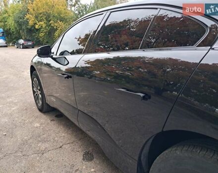 Черный Ягуар I-Pace, объемом двигателя 0 л и пробегом 180 тыс. км за 22500 $, фото 35 на Automoto.ua