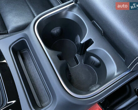 Черный Ягуар I-Pace, объемом двигателя 0 л и пробегом 120 тыс. км за 25900 $, фото 108 на Automoto.ua