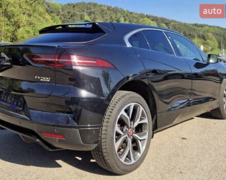 Черный Ягуар I-Pace, объемом двигателя 0 л и пробегом 77 тыс. км за 24500 $, фото 1 на Automoto.ua