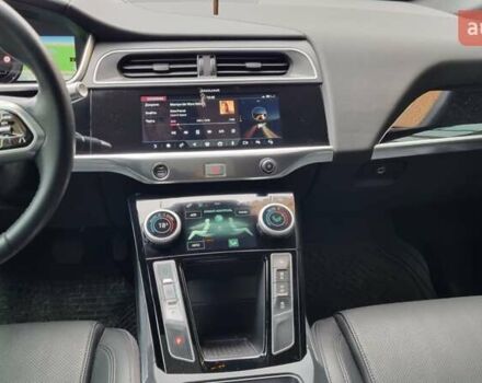Черный Ягуар I-Pace, объемом двигателя 0 л и пробегом 44 тыс. км за 24900 $, фото 39 на Automoto.ua
