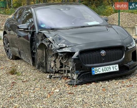 Черный Ягуар I-Pace, объемом двигателя 0 л и пробегом 80 тыс. км за 13999 $, фото 5 на Automoto.ua
