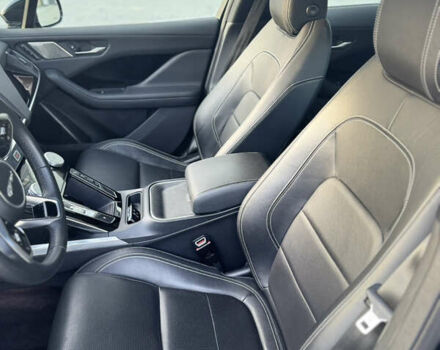 Черный Ягуар I-Pace, объемом двигателя 0 л и пробегом 33 тыс. км за 24900 $, фото 19 на Automoto.ua