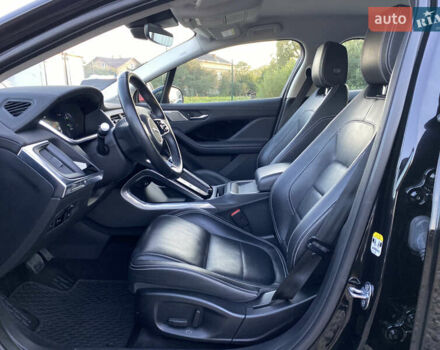 Черный Ягуар I-Pace, объемом двигателя 0 л и пробегом 120 тыс. км за 25900 $, фото 45 на Automoto.ua