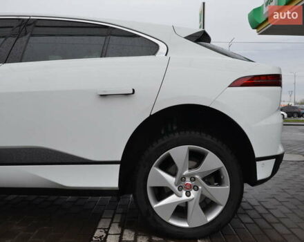 Черный Ягуар I-Pace, объемом двигателя 0 л и пробегом 49 тыс. км за 29900 $, фото 13 на Automoto.ua