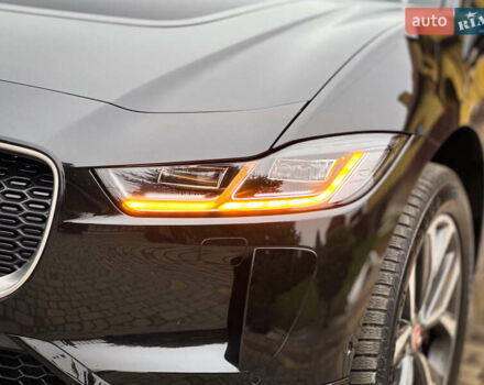 Черный Ягуар I-Pace, объемом двигателя 0 л и пробегом 138 тыс. км за 24500 $, фото 87 на Automoto.ua