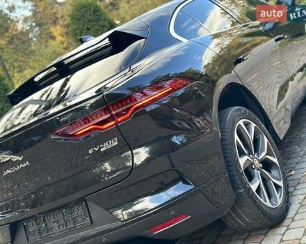 Черный Ягуар I-Pace, объемом двигателя 0 л и пробегом 80 тыс. км за 22750 $, фото 22 на Automoto.ua
