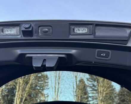 Черный Ягуар I-Pace, объемом двигателя 0 л и пробегом 128 тыс. км за 22900 $, фото 18 на Automoto.ua