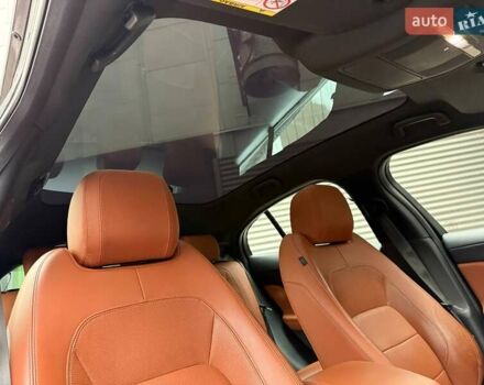 Ягуар I-Pace 2019 в Киеве на Automoto.ua Черный Ягуар I-Pace, объемом двигателя 0 л и пробегом 74 тыс. км за 34990 $, фото 15 на Automoto.ua