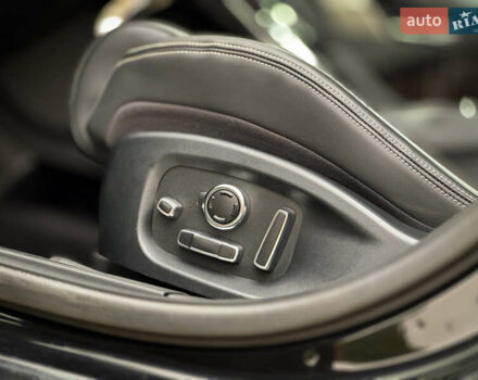 Черный Ягуар I-Pace, объемом двигателя 0 л и пробегом 138 тыс. км за 24500 $, фото 45 на Automoto.ua