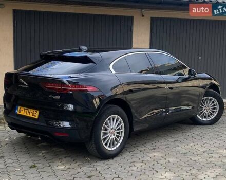 Черный Ягуар I-Pace, объемом двигателя 0 л и пробегом 107 тыс. км за 21900 $, фото 7 на Automoto.ua