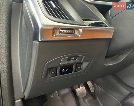 Чорний Ягуар I-Pace, об'ємом двигуна 0 л та пробігом 73 тис. км за 34990 $, фото 32 на Automoto.ua
