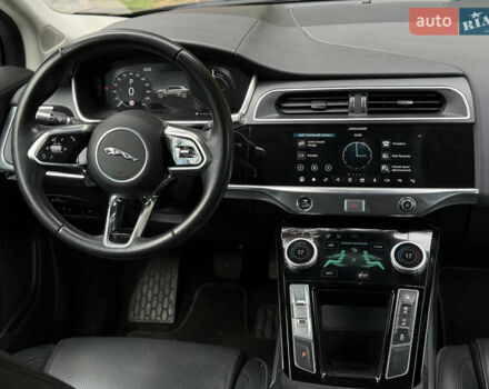 Черный Ягуар I-Pace, объемом двигателя 0 л и пробегом 128 тыс. км за 21550 $, фото 13 на Automoto.ua