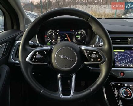 Черный Ягуар I-Pace, объемом двигателя 0 л и пробегом 90 тыс. км за 26900 $, фото 34 на Automoto.ua