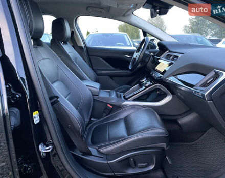 Черный Ягуар I-Pace, объемом двигателя 0 л и пробегом 120 тыс. км за 25900 $, фото 135 на Automoto.ua