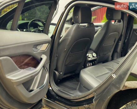 Черный Ягуар I-Pace, объемом двигателя 0 л и пробегом 138 тыс. км за 24500 $, фото 58 на Automoto.ua