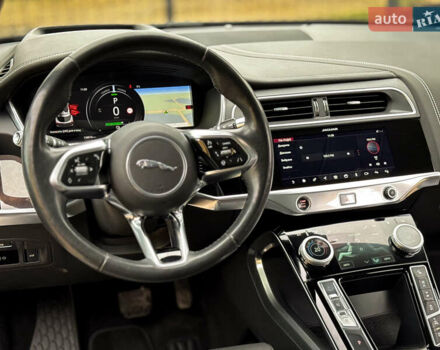 Черный Ягуар I-Pace, объемом двигателя 0 л и пробегом 138 тыс. км за 24500 $, фото 67 на Automoto.ua