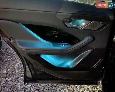 Черный Ягуар I-Pace, объемом двигателя 0 л и пробегом 90 тыс. км за 26900 $, фото 81 на Automoto.ua