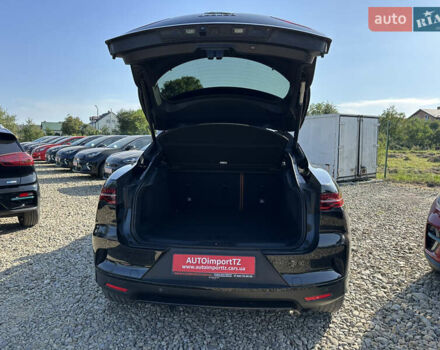 Черный Ягуар I-Pace, объемом двигателя 0 л и пробегом 89 тыс. км за 25400 $, фото 68 на Automoto.ua
