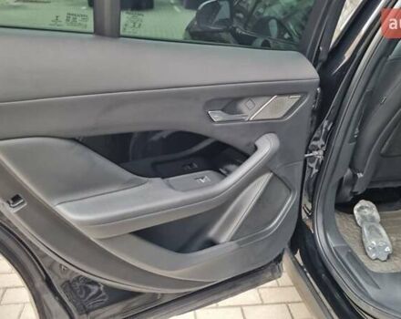 Черный Ягуар I-Pace, объемом двигателя 0 л и пробегом 44 тыс. км за 24900 $, фото 27 на Automoto.ua