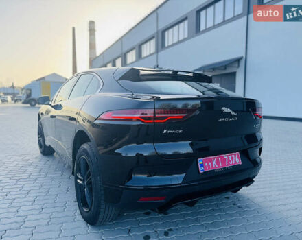 Черный Ягуар I-Pace, объемом двигателя 0 л и пробегом 33 тыс. км за 24900 $, фото 10 на Automoto.ua
