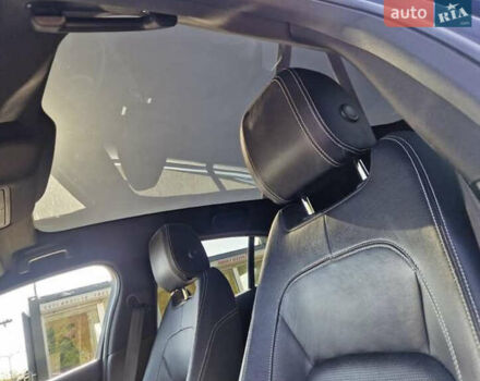 Черный Ягуар I-Pace, объемом двигателя 0 л и пробегом 77 тыс. км за 24500 $, фото 6 на Automoto.ua