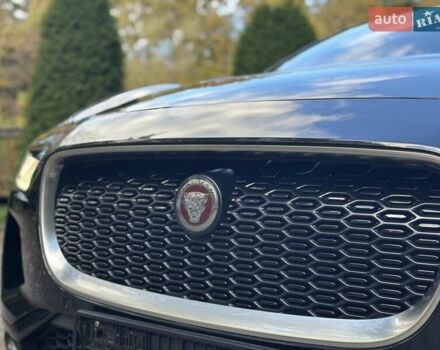 Черный Ягуар I-Pace, объемом двигателя 0 л и пробегом 80 тыс. км за 22750 $, фото 4 на Automoto.ua