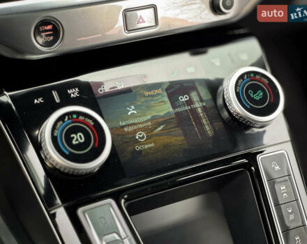 Черный Ягуар I-Pace, объемом двигателя 0 л и пробегом 138 тыс. км за 24500 $, фото 79 на Automoto.ua