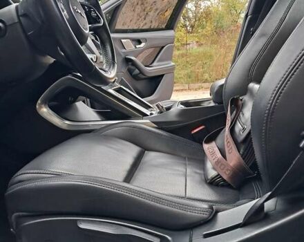 Черный Ягуар I-Pace, объемом двигателя 0 л и пробегом 180 тыс. км за 22500 $, фото 12 на Automoto.ua