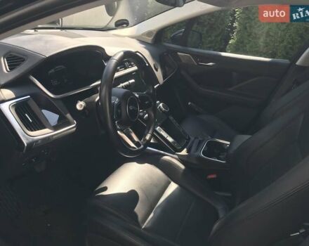 Черный Ягуар I-Pace, объемом двигателя 0 л и пробегом 210 тыс. км за 32000 $, фото 4 на Automoto.ua