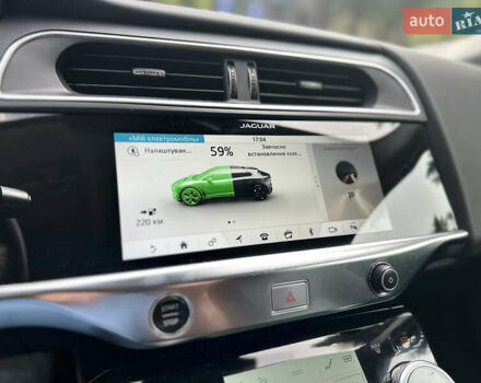 Черный Ягуар I-Pace, объемом двигателя 0 л и пробегом 187 тыс. км за 27000 $, фото 16 на Automoto.ua