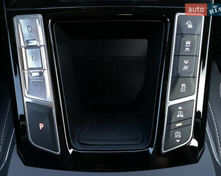 Черный Ягуар I-Pace, объемом двигателя 0 л и пробегом 120 тыс. км за 25900 $, фото 106 на Automoto.ua