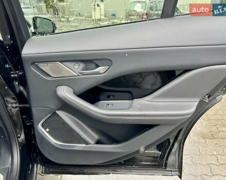 Черный Ягуар I-Pace, объемом двигателя 0 л и пробегом 116 тыс. км за 23990 $, фото 29 на Automoto.ua