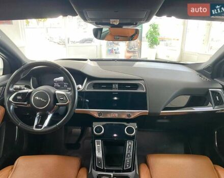 Чорний Ягуар I-Pace, об'ємом двигуна 0 л та пробігом 73 тис. км за 34990 $, фото 30 на Automoto.ua